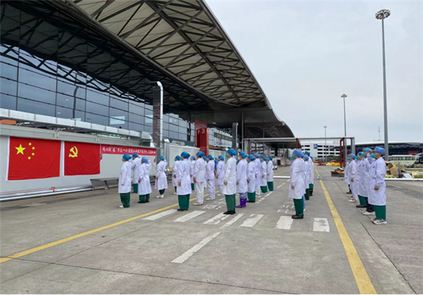 同心抗疫  “守沪”有我