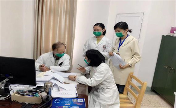 开展医德医风专项督查  纠行风转作风树清风