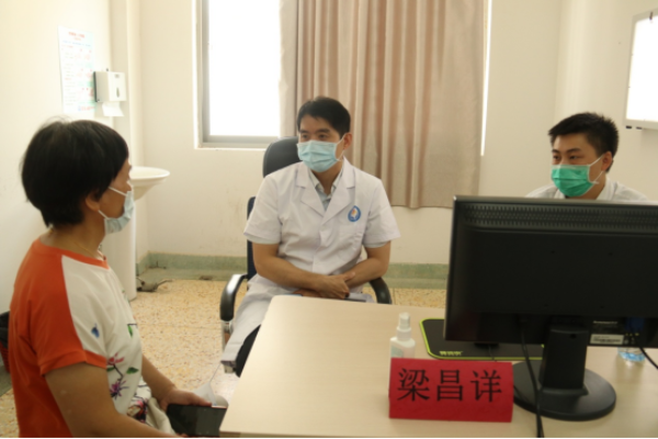 【学科建设】广东省人民医院脊柱外科昌耘冰团队工作室签约授牌仪式在我院举行