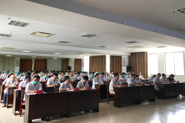 坚定不移践行新思想勇毅前行齐心建新功以新思想为引领促进医院高质量发展