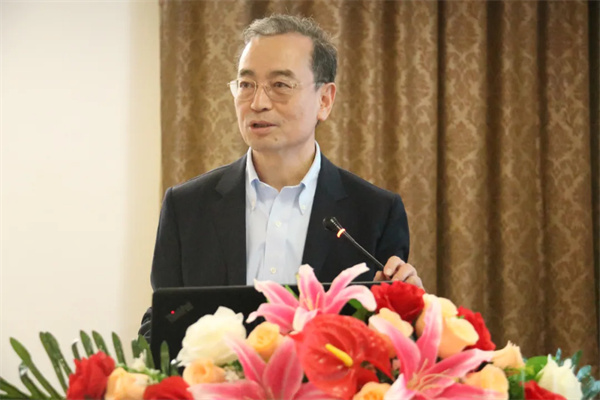 中国工程院院士黄晓军率专家组到抚州市第一人民医院开展培训活动 中国工程院院士黄晓军率专家组到抚州市第一人民医院开展培训活动