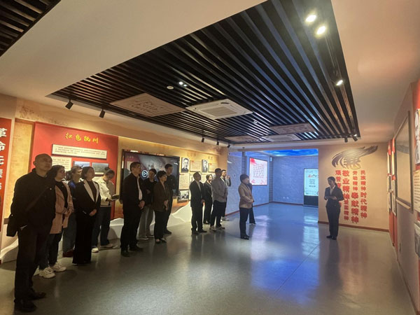 廉洁自律树清风 警钟长鸣筑清廉 ——抚州市第一人民医院党委组织党员干部赴抚州市委党校 全面从严治党教育馆开展“3.23”