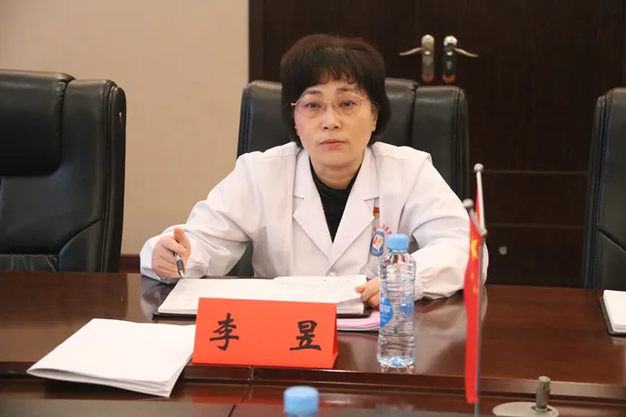 副市长黄智迅赴我院调研国家级、省级临床重点专科建设推进情况