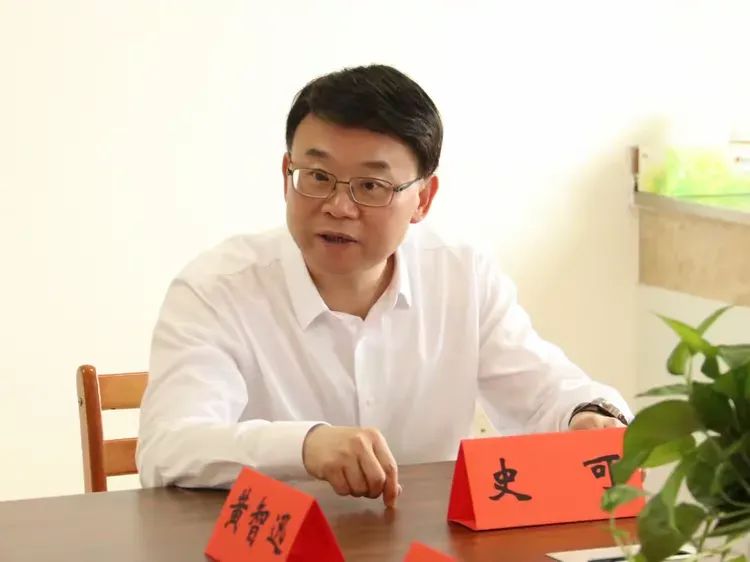 副省长史可莅临抚州市第一人民医院调研指导