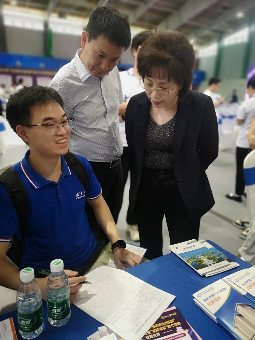 院党委书记李昱带队参加江西省抚州市2024年“书记部长进校园”武汉大学专场引才暨“双招双引”推介活动