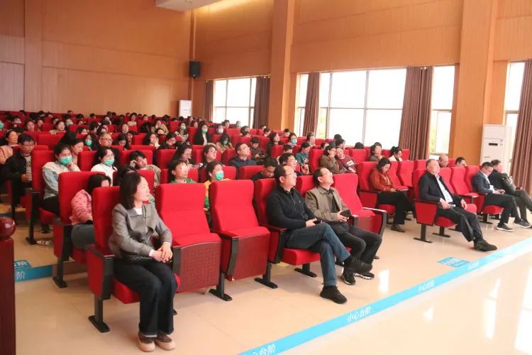 南大一附院与我院携手共建省级区域医疗中心，推动急诊重点专科建设