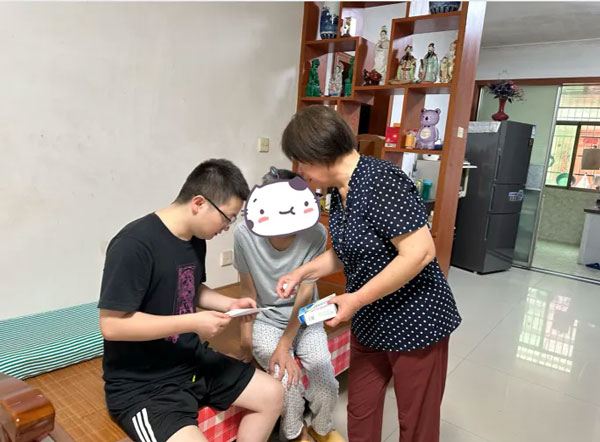 【呵“护”到家】暖心回访患者 爱心服务到家