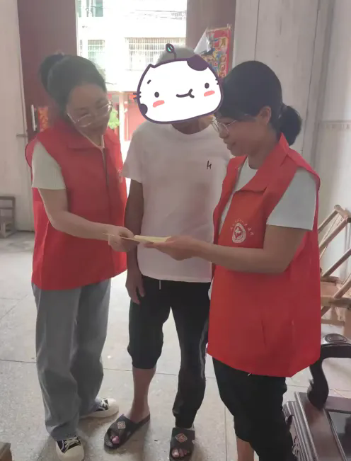 【呵“护”到家】PICC导管护理解决患者心头之“患”